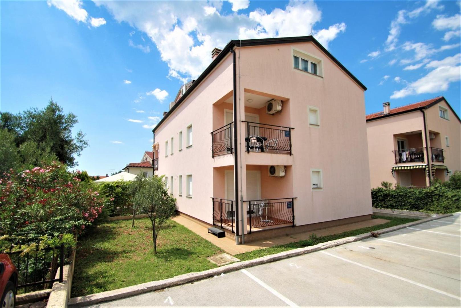 Apartment Mendikovic Poreč Dış mekan fotoğraf