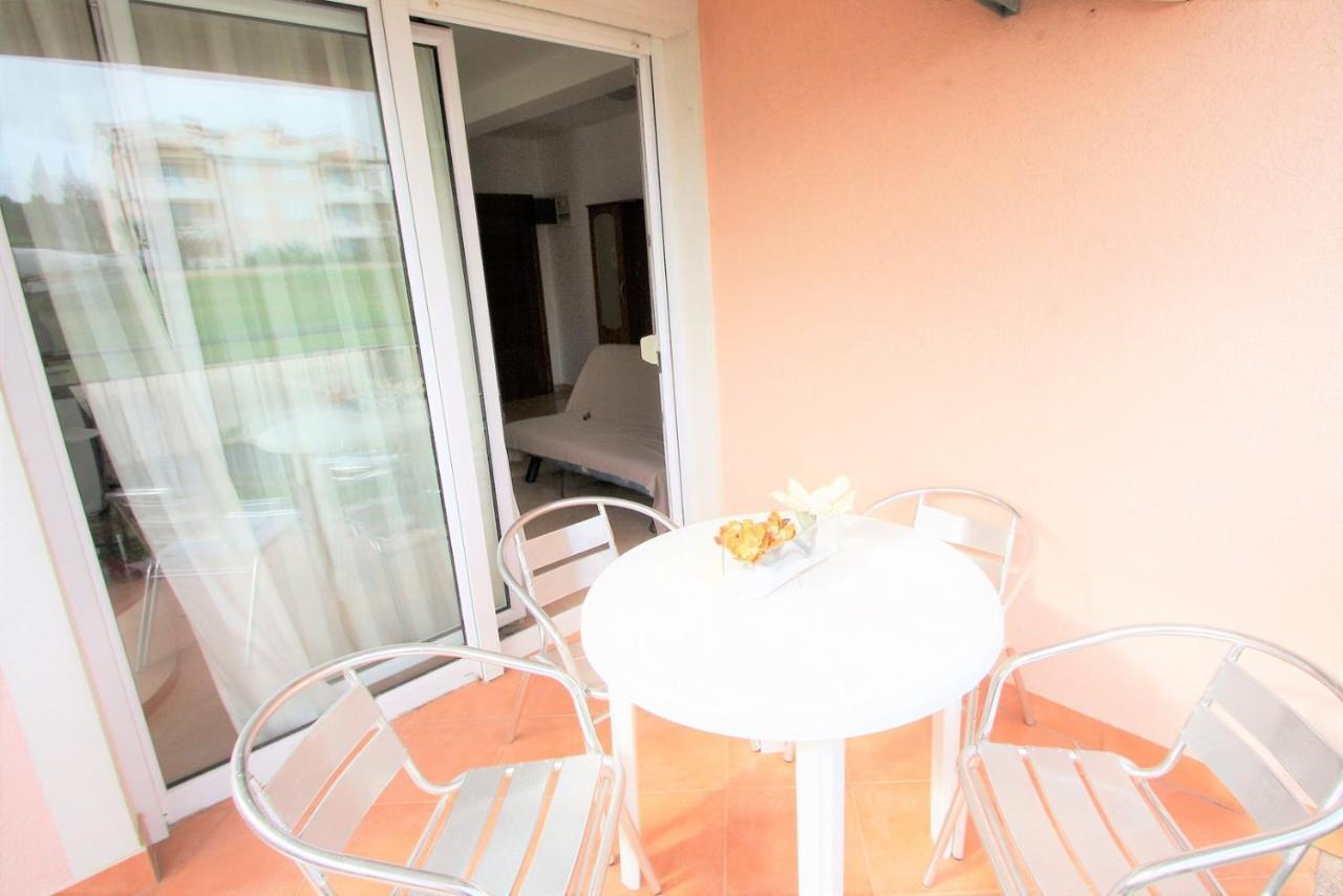 Apartment Mendikovic Poreč Dış mekan fotoğraf