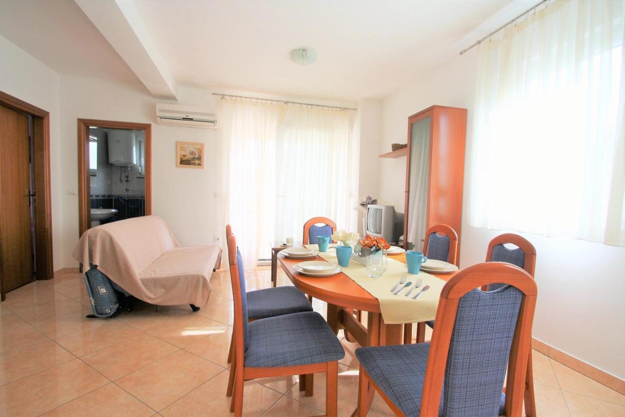 Apartment Mendikovic Poreč Dış mekan fotoğraf