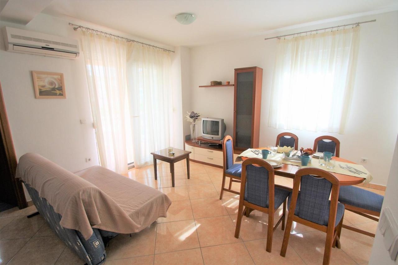 Apartment Mendikovic Poreč Dış mekan fotoğraf